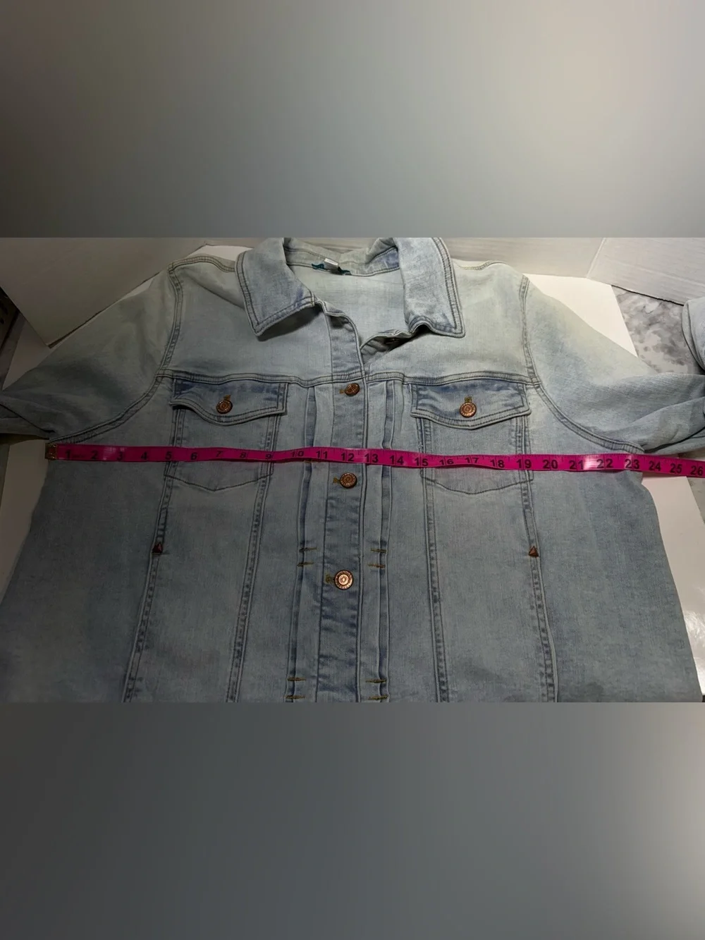 Light Wash Denim stretch trucker western Jacket with Frayed Hem - Women